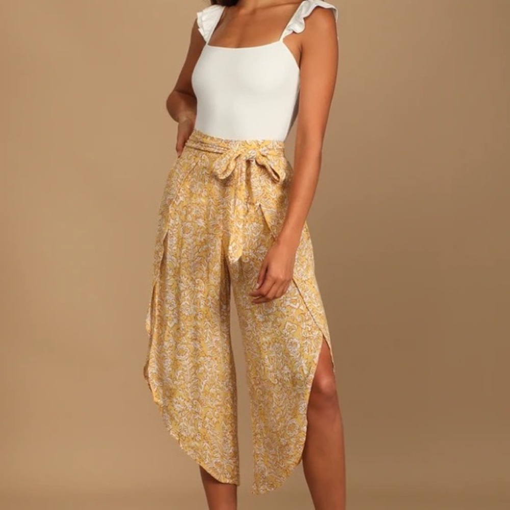 BILLABONG Capri Skies Womens Pant Size Small NWT